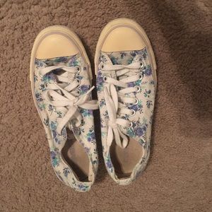 Floral converse all star